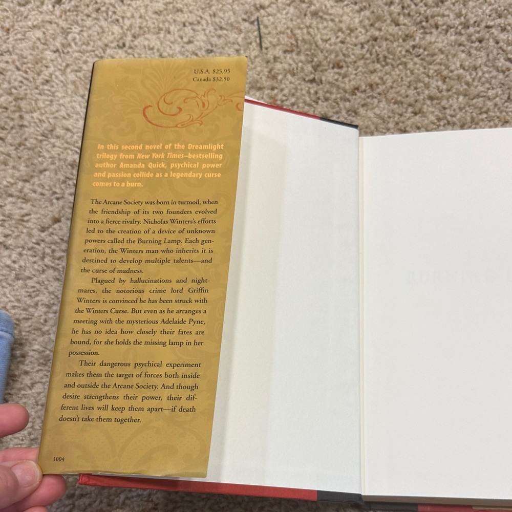 Burning Lamp Novel by Amanda Quick- Hardcover with holographic design - Picture 5 of 9